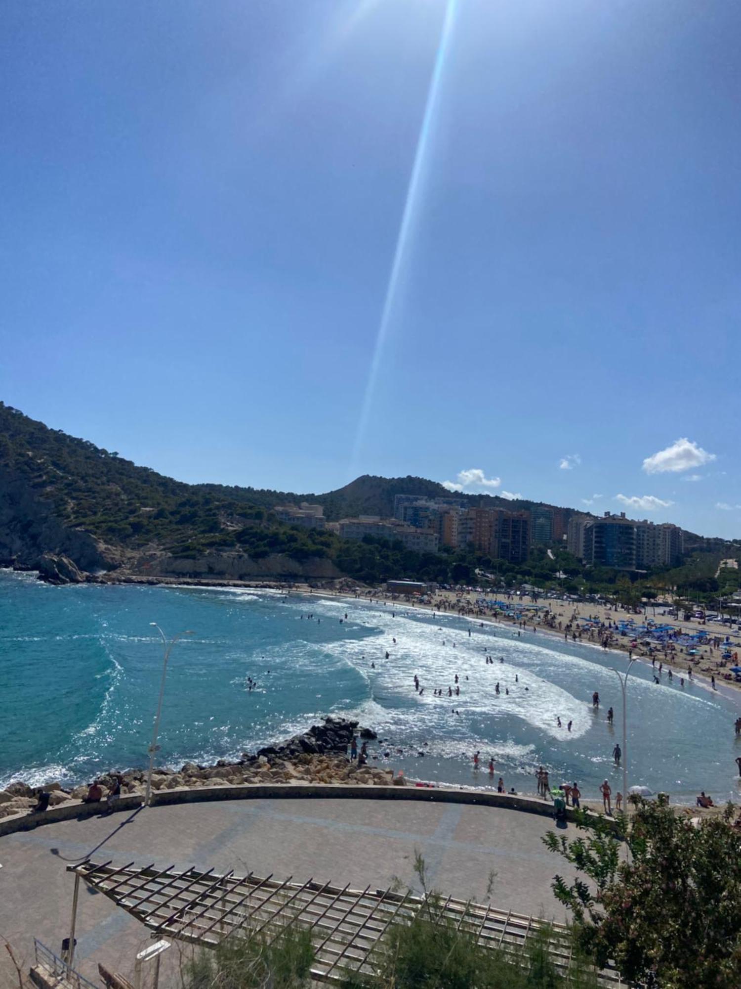 Apartamento Oasis Cala Alta New 120qm Free Parking, Pool, 2 Bath, 3bdr, Wi-fi, Air-condit Benidorm