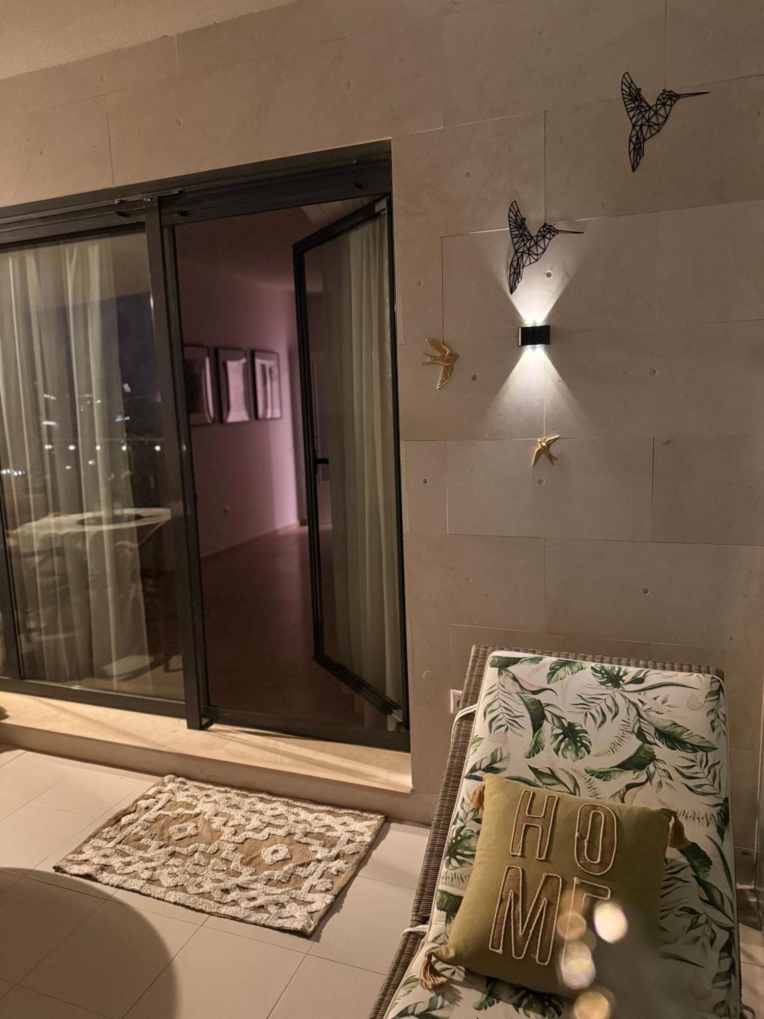Apartamento Oasis Cala Alta New 120qm Free Parking, Pool, 2 Bath, 3bdr, Wi-fi, Air-condit *